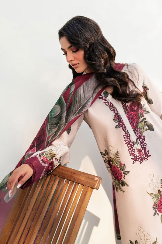 IZNIK patches with VOIL Print Dupatta
